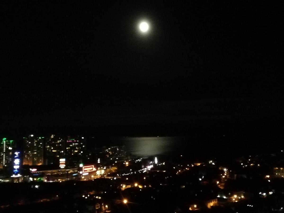 Видовая Квартира В Аркадии С Балконом Odessa Esterno foto